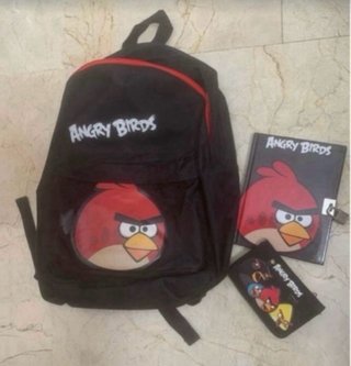 Mochila y Set Escolar Angry Birds