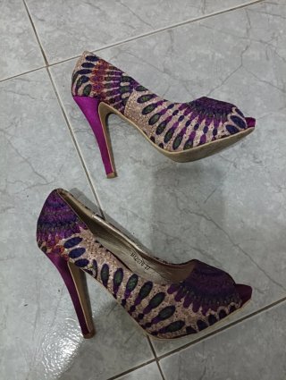 Zapatos de tacón peep toe multicolor