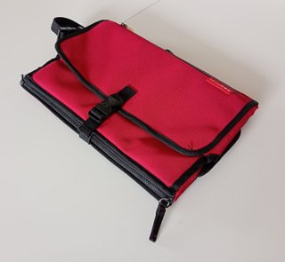 Cambiador Portátil Pañales Skip Hop Rojo