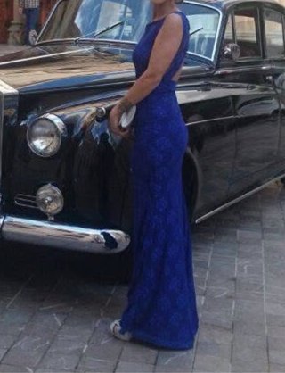 Vestido de fiesta azul de encaje
