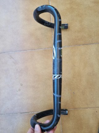 Manillar de carbono para bicicleta ZIPP