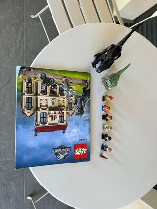 LEGO Jurassic World 75930 - Fuga Indoraptor