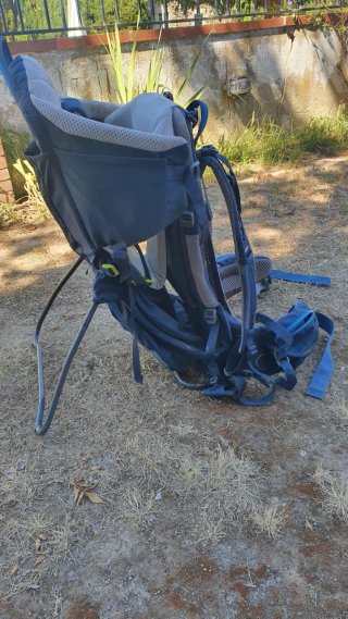 Portabebés Deuter Kid Comfort Montaña