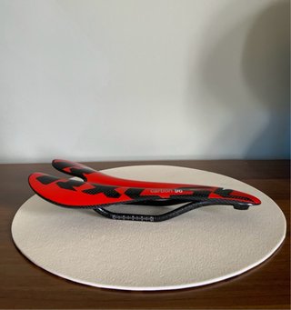 Sella carbonio RXL SL rossa
