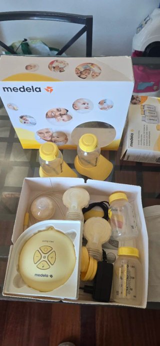 Sacaleches Medela Swing Maxi y Accesorios