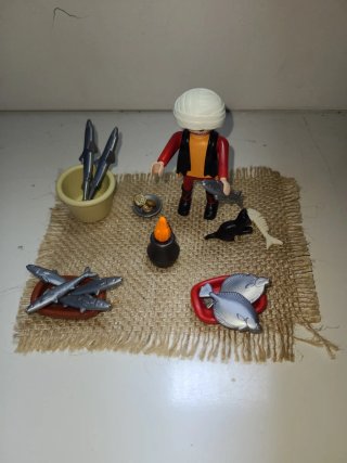 Lote 54. Playmobil Pescador