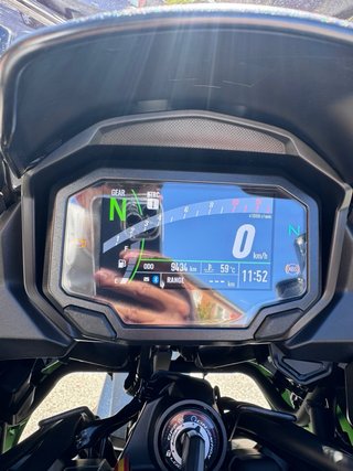 Kawasaki Versys 650 Negra y Verde