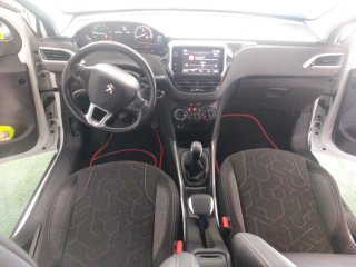 Peugeot 2008 2018