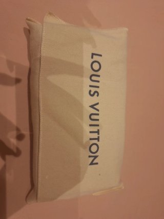 Bolso Louis Vuitton Pochette Felice Negro