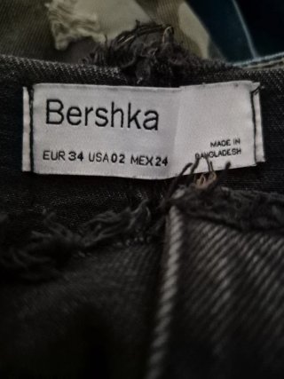 Falda vaquera Bershka negra - XS