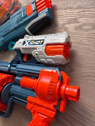 Nerf Warden & Shockwave + X-Shot + scatola munizio