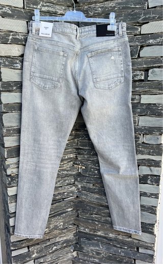 Pantalón vaquero desgastado gris Talla 44