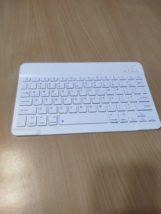 Tastiera Bluetooth Ricaricabile Universale