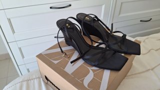 Sandalias ZARA Negras
