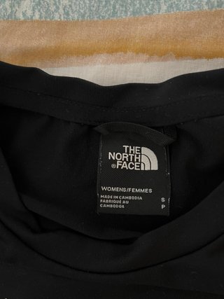 Pack Camisetas Nike y The North Face Negras