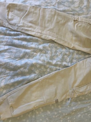 Pantalón cargo Pull&Bear beige