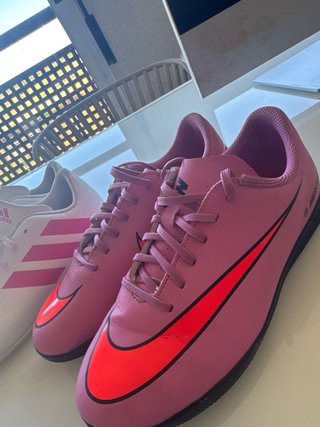 Pack Zapatillas niña Adidas Nemeziz y Nike Mercuri