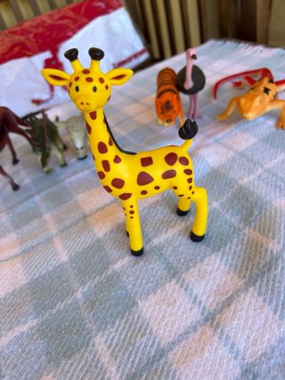 7 figuras de animales de juguete 10 o 15cm aprox