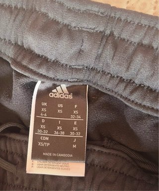 Chándal Adidas Talla XS Nuevo con etiquetas