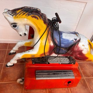 Caballo balancín RGM original