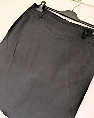 Falda tubo negro Talla XL 2 eur!
