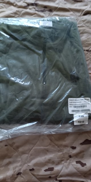 Camisa de camuflaje militar talla XL