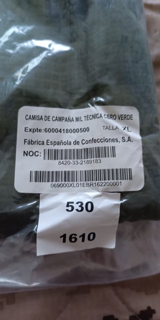 Camisa de camuflaje militar talla XL