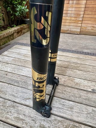 Horquilla Fox 32 Factory SC 100 Kashima 29