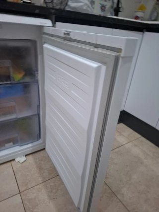 Congelador Beko 3 cajones No Frost