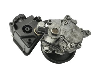 Bomba direccion Mercedes 0054661401
