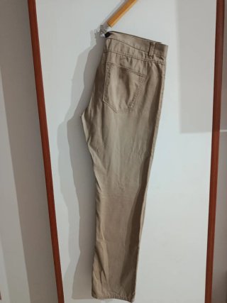 Pantalones beige