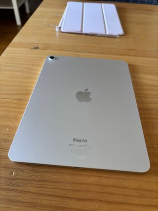 iPad Air 5ª Gen 64GB Wi-Fi Gris Espacial