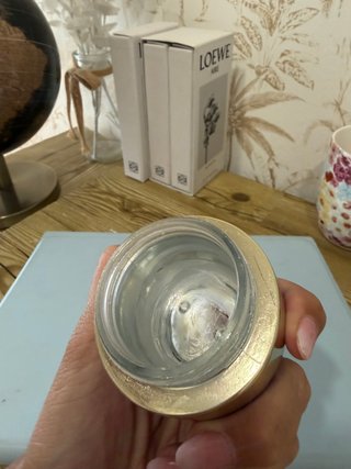 Bote de crema Shiseido Vacío