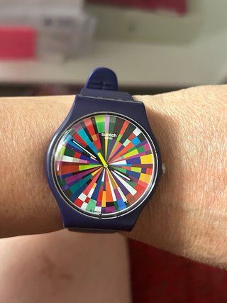 Reloj Swatch Unisex Azul Marino Multicolor