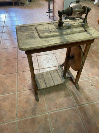 Rueca antigua de madera