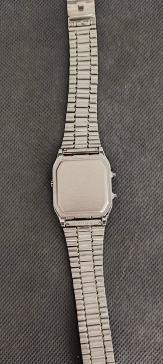 Reloj Casio Cuarzo Md AQ-230