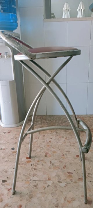 Taburetes de barra seminuevos (2 unidades)