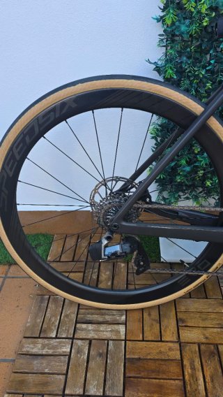 Scott Addict RC 15 SRAM Rival AXS