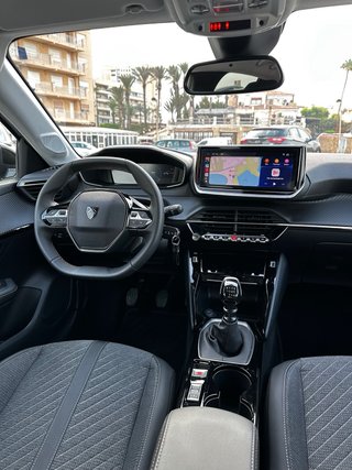 Peugeot 208 1.2 Allure 2025