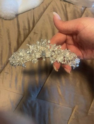 Tiara de Novia Plateada con Perlas