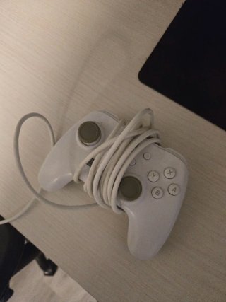 Nintendo Switch + 4 Juegos + Accesorios