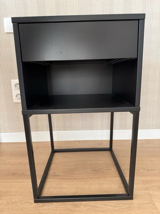 2 Mesitas de noche IKEA VIKHAMMER Negra