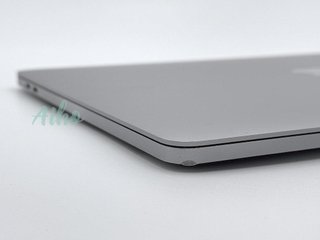 MacBook Pro 13" (2019) Intel Core i7 2.8GHz 4 núcleos - SSD 256GB - 16GB RAM - Gris Espacial