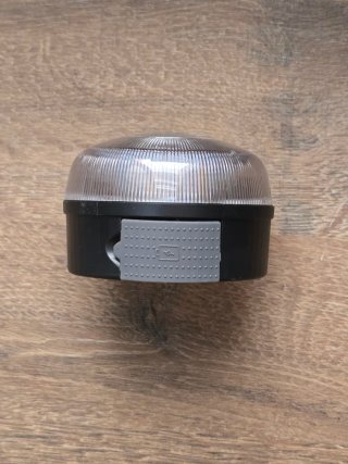Baliza V16