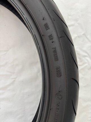 Metzeler Sportec M9 RR 120/70 ZR19 60W