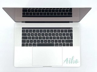 MacBook Pro 15" (2016) Intel Core i7 2.9GHz 4 núcleos - SSD 1TB - RAM 16GB - Plata