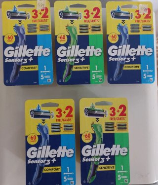 Lotto 20 Pezzi Rasatura Gillette, Venus e BIC