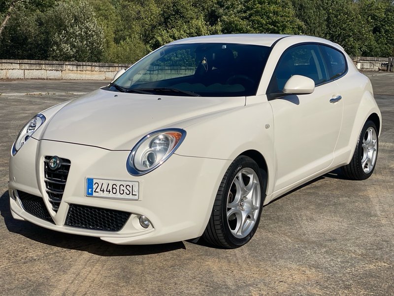 Alfa Romeo MiTO 2009 - foto 1