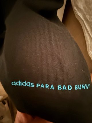 Camiseta Adidas Bad Bunny Negra