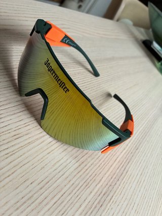 Kit Jägermeister Merch Bolso, Gafas y Pañuelo
